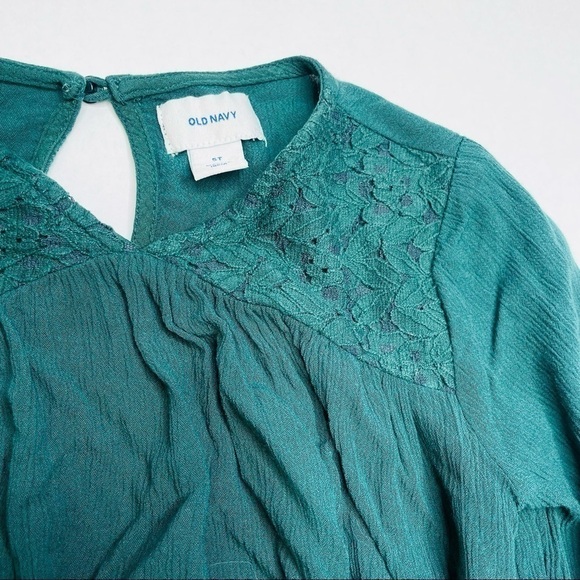 Old Navy Emerald Green Lace Crochet Gauze Keyhole Toddler Dress - Picture 4 of 8